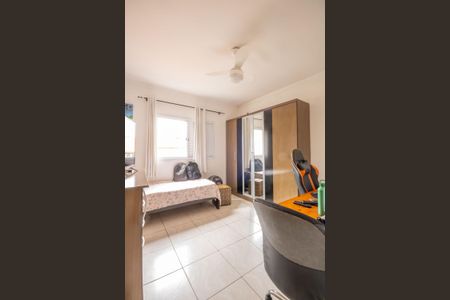 Casa à venda com 110m², 3 quartos e 3 vagasQuarto 3