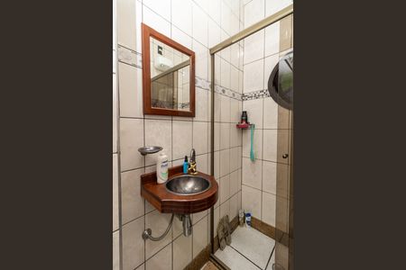 Casa à venda com 151m², 2 quartos e sem vaga Casa à venda com 151m², 2 quartos e sem vagaBanheiro Social