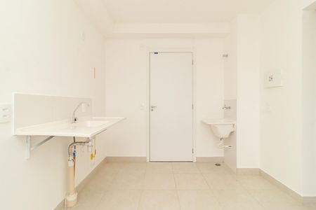 Apartamento para alugar com 33m², 2 quartos e sem vaga Apartamento para alugar com 33m², 2 quartos e sem vagaCozinha e Área de Serviço