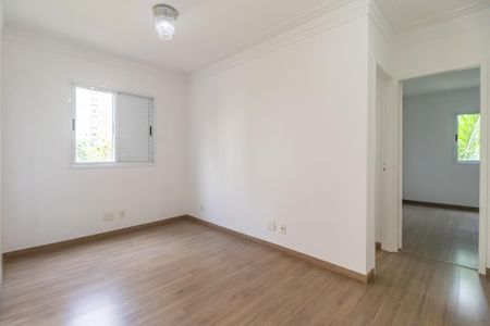 Apartamento para alugar com 68m², 2 quartos e 1 vaga