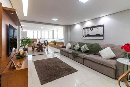 Apartamento à venda com 127m², 2 quartos e 1 vaga