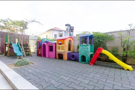 Apartamento à venda com 79m², 2 quartos e 2 vagasÁrea comum - Playground