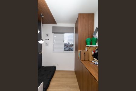 Quarto de apartamento à venda com 2 quartos, 79m² em Vila Paiva, São Paulo