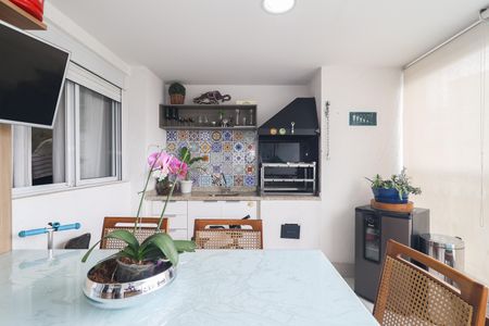 Apartamento à venda com 85m², 3 quartos e 2 vagas Apartamento à venda com 85m², 3 quartos e 2 vagasVaranda da Sala