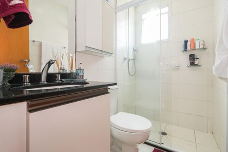 Apartamento à venda com 85m², 3 quartos e 2 vagas Apartamento à venda com 85m², 3 quartos e 2 vagasBanheiro da Suíte