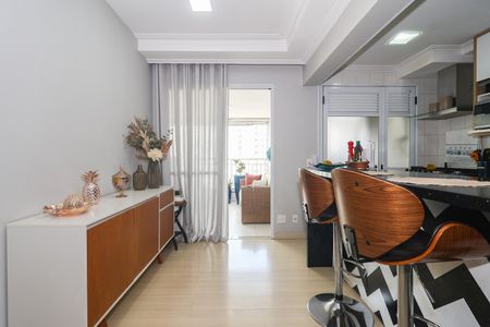 Apartamento à venda com 85m², 3 quartos e 2 vagas Apartamento à venda com 85m², 3 quartos e 2 vagasSala