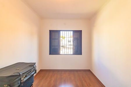 Casa à venda com 178m², 3 quartos e 2 vagasQuarto 2