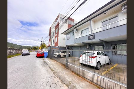 Apartamento para alugar com 65m², 2 quartos e 1 vagaVista da Rua
