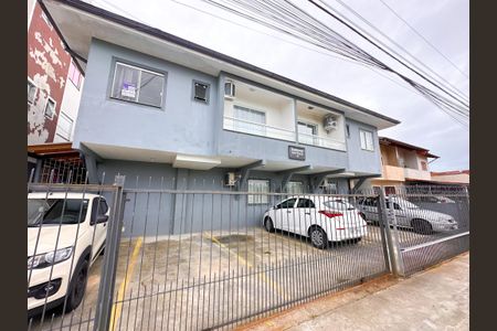 Apartamento para alugar com 65m², 2 quartos e 1 vagaPlaquinha