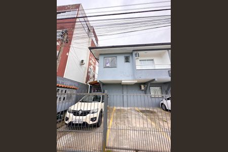 Apartamento para alugar com 65m², 2 quartos e 1 vagaPlaquinha