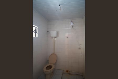 Casa para alugar com 140m², 3 quartos e 1 vaga Casa para alugar com 140m², 3 quartos e 1 vagaBanheiro da Churrasqueira