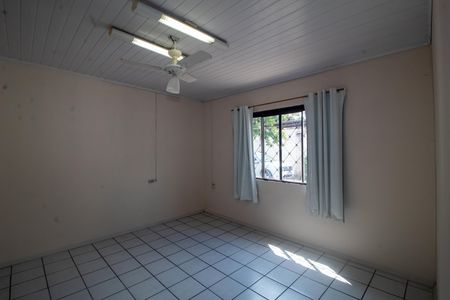 Casa para alugar com 140m², 3 quartos e 1 vaga Casa para alugar com 140m², 3 quartos e 1 vagaSala 2