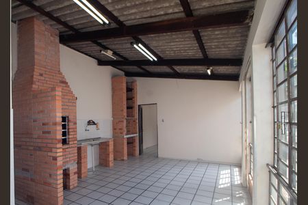 Casa para alugar com 140m², 3 quartos e 1 vaga Casa para alugar com 140m², 3 quartos e 1 vagaÁrea comum - Churrasqueira