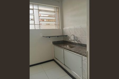 Apartamento à venda com 2 quartos, 60m² em Lagoinha, Belo Horizonte