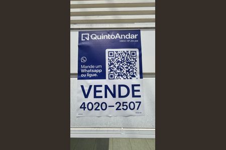 Casa à venda com 104m², 2 quartos e 2 vagasFachada