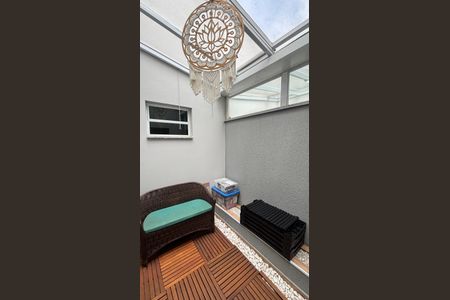 Casa à venda com 104m², 2 quartos e 2 vagasJardim de Inverno