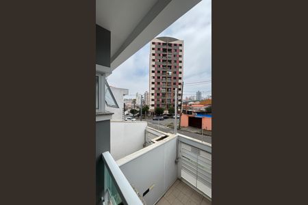 Casa à venda com 104m², 2 quartos e 2 vagasSuite Varanda