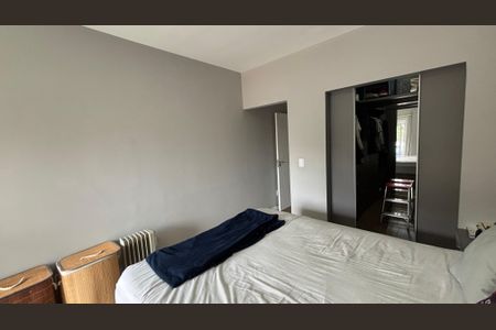 Casa à venda com 104m², 2 quartos e 2 vagasSuite 