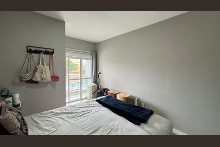 Casa à venda com 104m², 2 quartos e 2 vagasSuite 