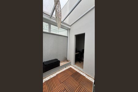 Casa à venda com 104m², 2 quartos e 2 vagasJardim de Inverno