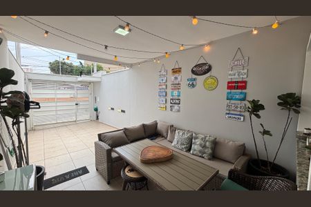 Casa à venda com 104m², 2 quartos e 2 vagasGaragem