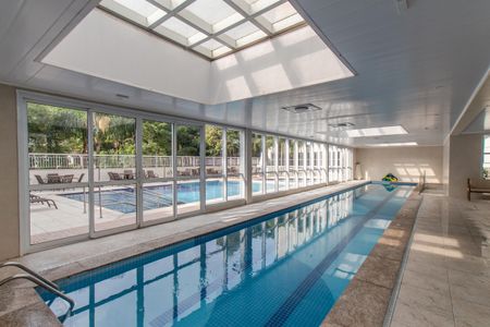 Apartamento à venda com 97m², 3 quartos e 2 vagasÁrea comum - Piscina coberta