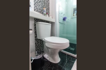 Apartamento à venda com 97m², 3 quartos e 2 vagasBanheiro