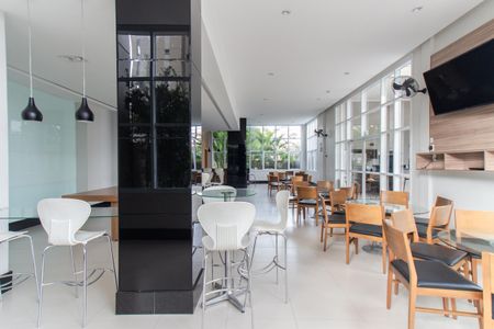 Apartamento à venda com 97m², 3 quartos e 2 vagasÁrea comum - Salão de festas