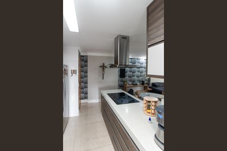 Apartamento à venda com 97m², 3 quartos e 2 vagasCozinha