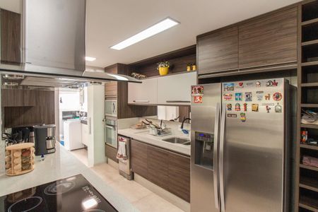 Apartamento à venda com 97m², 3 quartos e 2 vagasCozinha