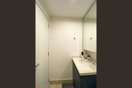 Apartamento à venda com 62m², 2 quartos e 1 vaga Apartamento à venda com 62m², 2 quartos e 1 vagaLavabo