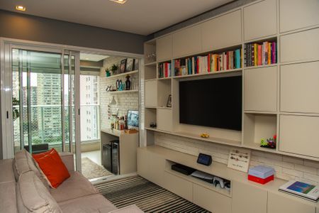 Apartamento à venda com 62m², 2 quartos e 1 vaga Apartamento à venda com 62m², 2 quartos e 1 vagaSala