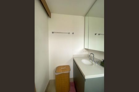 Apartamento à venda com 62m², 2 quartos e 1 vaga Apartamento à venda com 62m², 2 quartos e 1 vagaBanheiro da Suíte
