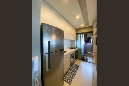 Apartamento à venda com 62m², 2 quartos e 1 vaga Apartamento à venda com 62m², 2 quartos e 1 vagaCozinha e Área de Serviço