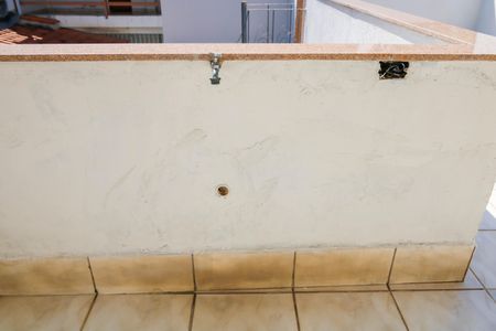 Casa de condomínio à venda com 80m², 2 quartos e 1 vagaTerraço