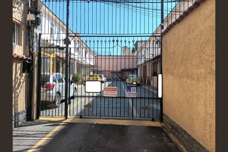 Casa de condomínio à venda com 80m², 2 quartos e 1 vagaFachada