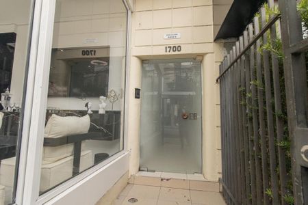 Apartamento para alugar com 97m², 2 quartos e 1 vaga Apartamento para alugar com 97m², 2 quartos e 1 vagaFachada