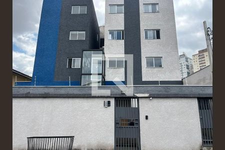 Apartamento à venda com 49m², 2 quartos e 1 vaga Apartamento à venda com 49m², 2 quartos e 1 vagaÁrea comum - Fachada