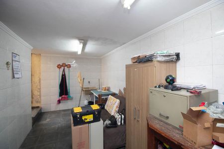 Casa à venda com 240m², 2 quartos e 2 vagasÁrea de Serviço 2