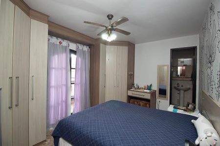 Casa à venda com 240m², 2 quartos e 2 vagasSuíte 1