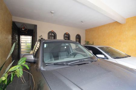 Casa à venda com 240m², 2 quartos e 2 vagasGaragem