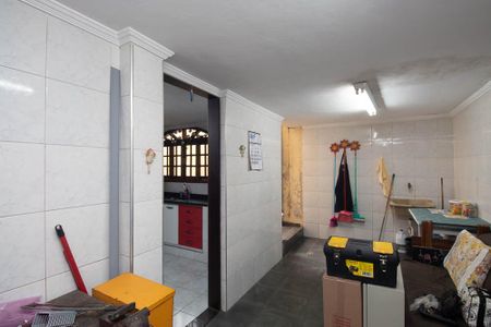 Casa à venda com 240m², 2 quartos e 2 vagasÁrea de Serviço 2