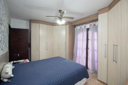 Casa à venda com 240m², 2 quartos e 2 vagasSuíte 1