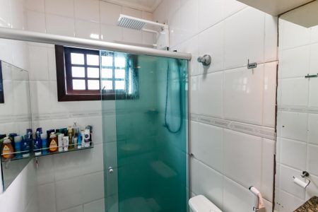 Casa para alugar com 155m², 4 quartos e 4 vagas Casa para alugar com 155m², 4 quartos e 4 vagasBanheiro da Suíte 1