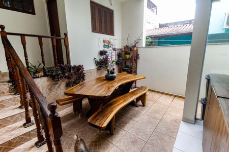 Casa para alugar com 155m², 4 quartos e 4 vagas Casa para alugar com 155m², 4 quartos e 4 vagasÁrea de Serviço