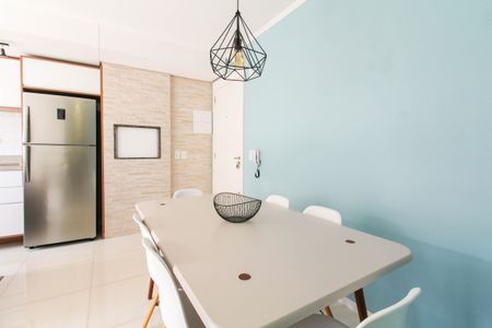 Apartamento à venda com 51m², 2 quartos e 1 vaga Apartamento à venda com 51m², 2 quartos e 1 vagaSala