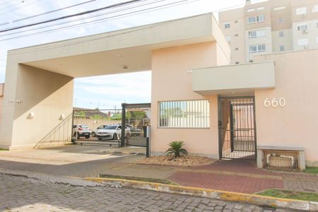 Apartamento à venda com 51m², 2 quartos e 1 vaga Apartamento à venda com 51m², 2 quartos e 1 vagaFachada e portaria