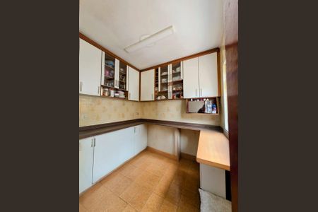 COZINHA de casa à venda com 5 quartos, 186m² em Água Rasa, São Paulo