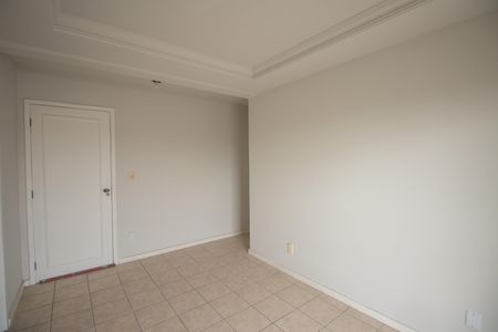 Sala de apartamento para alugar com 2 quartos, 60m² em Colubande, São Gonçalo