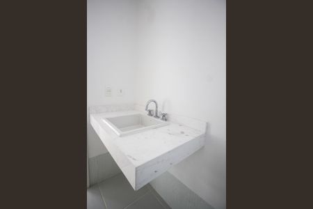 Apartamento à venda com 130m², 2 quartos e 3 vagasBanheiro da Suíte 2